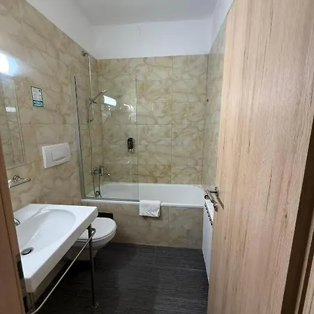 Dad Vogelweiderhof Hotel *